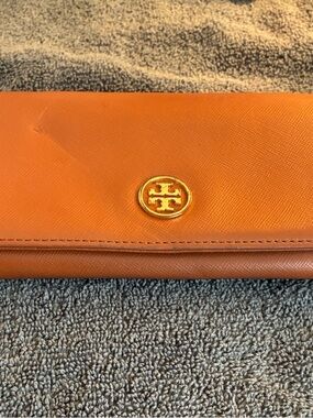 Tory Burch Orange Leather Continental Wallet with Gold Logo Medallion
